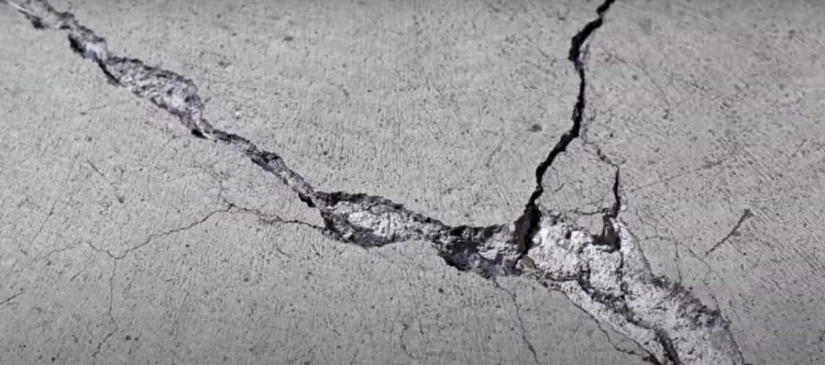 404 error cracked concrete